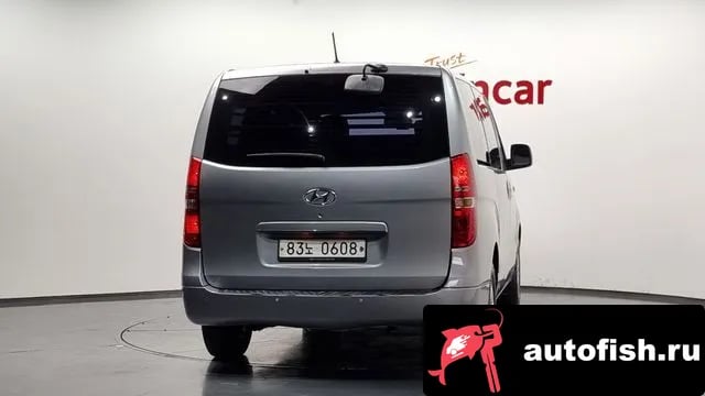 Hyundai Starex Grand Starex 2017 года - вид 4
