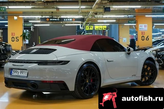 Porsche 911 911 (992) 2024 года - вид 2