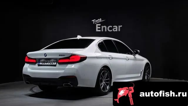 BMW 5-Series 5 Series (G30) 2023 года - вид 2