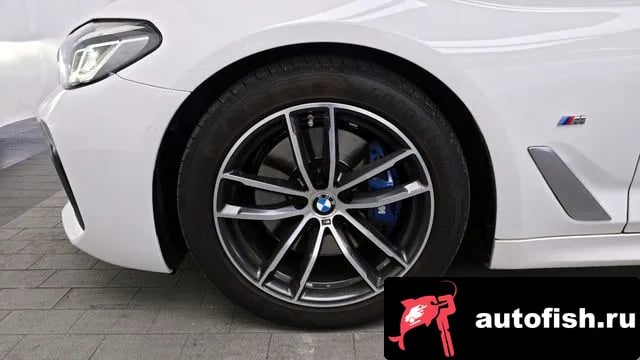 BMW 5-Series 5 Series (G30) 2022 года - вид 5