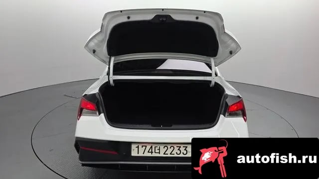 Hyundai AVANTE The New Avante (CN7) 2024 года - похожие автомобили