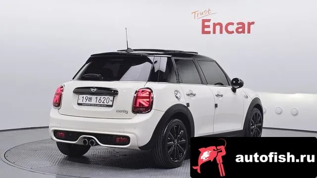 Mini Cooper Cooper S 2018 года - вид 2