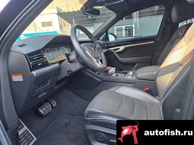 Volkswagen Touareg Tuareg 3rd generation 2020 года - вид 6