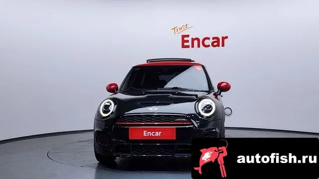 Mini Cooper Cooper S 2019 года - вид 3