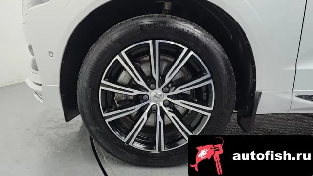 Volvo XC60 XC60 second Generation 2020 года - вид 5