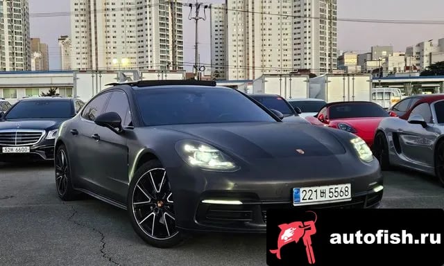 Porsche Panamera Panamera (971) 2018 года - вид 1