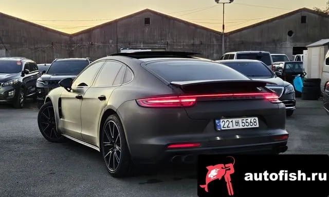 Porsche Panamera Panamera (971) 2018 года - вид 2