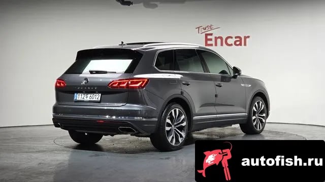 Volkswagen Touareg Tuareg 3rd generation 2020 года - вид 1