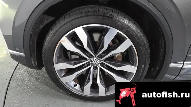 Volkswagen Touareg Tuareg 3rd generation 2020 года - вид 4