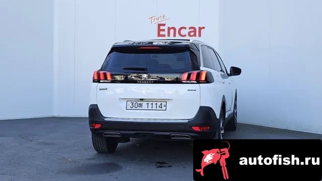 Peugeot 5008 5008 second generation 2018 года - вид 4