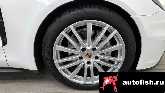 Porsche Panamera Panamera (971) 2018 года - вид 5