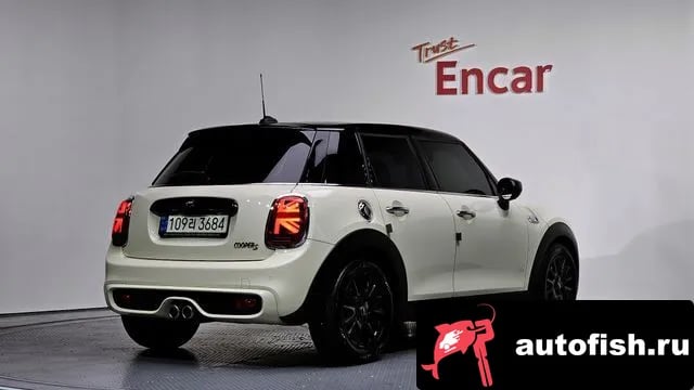 Mini Cooper Cooper S 2021 года - вид 2