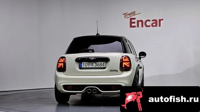 Mini Cooper Cooper S 2021 года - вид 4