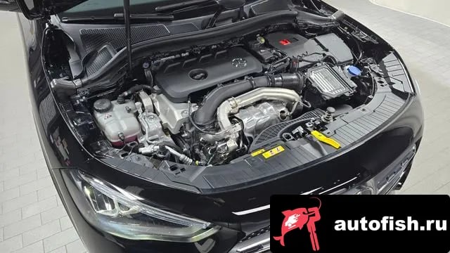 Mercedes-Benz GLA-Class GLA - Class H247 2025 года - вид 6