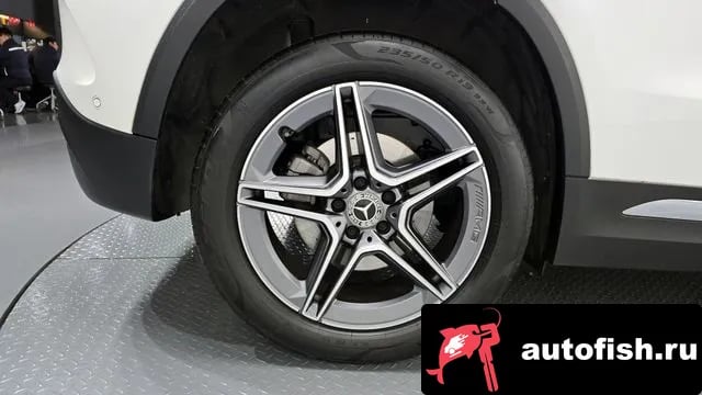 Mercedes-Benz GLA-Class GLA - Class H247 2022 года - вид 5