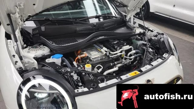 Mini Cooper Cooper Electric 2024 года - вид 6