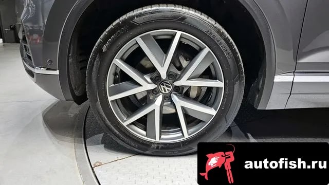 Volkswagen Touareg Tuareg 3rd generation 2023 года - вид 5