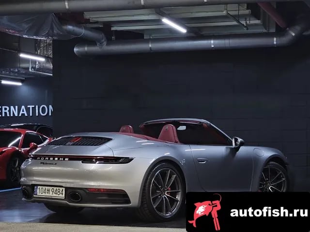 Porsche 911 911 (992) 2021 года - вид 5