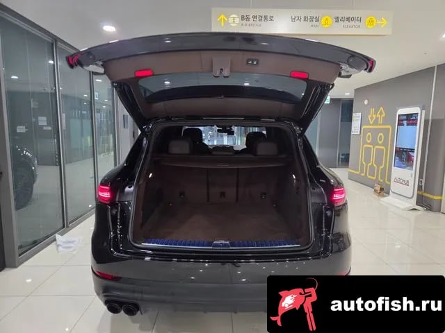 Porsche Cayenne Cayenne (PO536) 2022 года - похожие автомобили