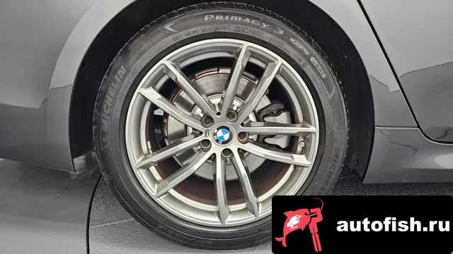 BMW 5-Series 5 Series (G30) 2019 года - вид 5