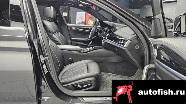 BMW 5-Series 5 Series (G30) 2019 года - похожие автомобили