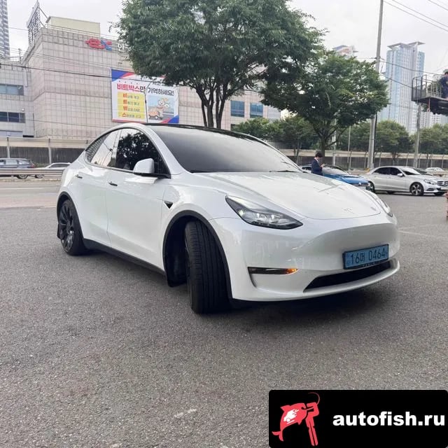 Tesla Model Y Model Y 2022 года - вид 1