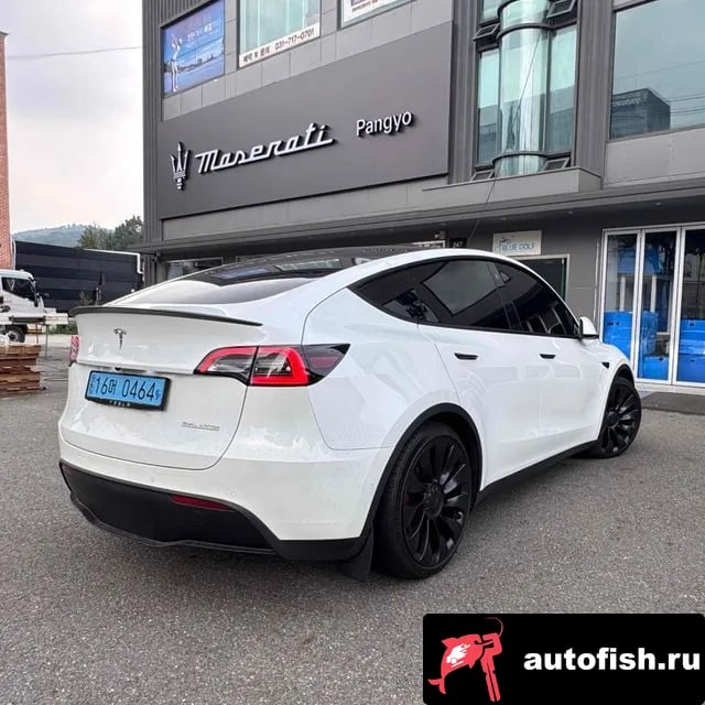 Tesla Model Y Model Y 2022 года - вид 4