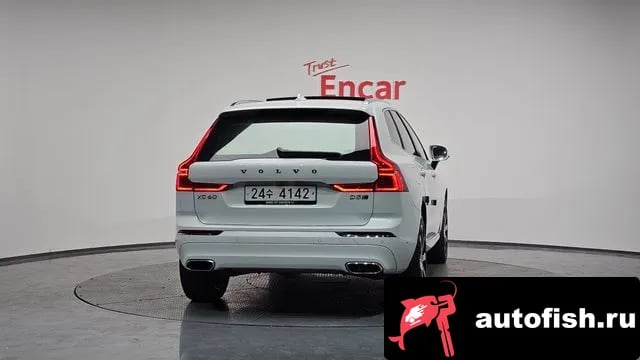 Volvo XC60 XC60 second Generation 2018 года - вид 3