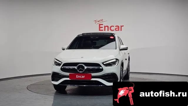 Mercedes-Benz GLA-Class GLA - Class H247 2022 года - вид 3