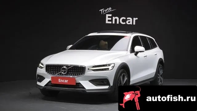 Volvo V60 V60 Cross-country 2nd Generation 2021 года - автомобиль из Южной Кореи