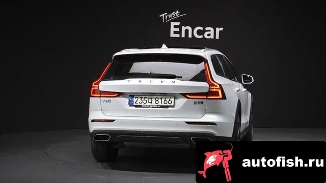 Volvo V60 V60 Cross-country 2nd Generation 2021 года - вид 4