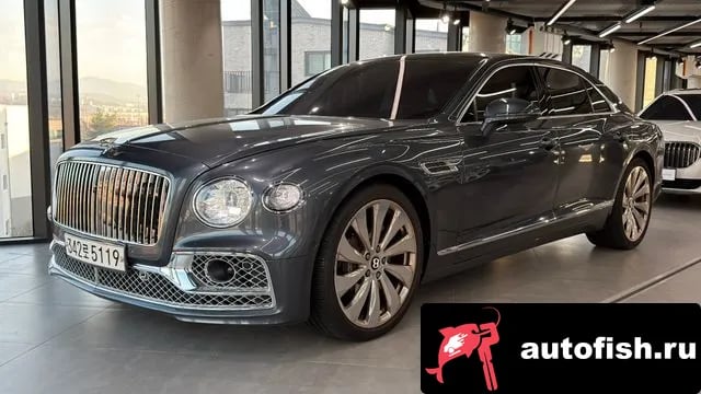 Bentley Flying Spur Flying Spur 3rd Generation 2021 года - вид 1
