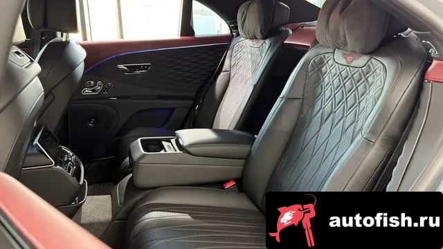 Bentley Flying Spur Flying Spur 3rd Generation 2021 года - похожие автомобили
