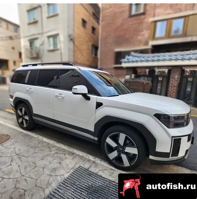 Hyundai Santafe San Tafe (MX5) 2025 года - вид 2