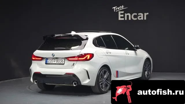 BMW 1-Series 1 Series (F40) 2022 года - вид 2
