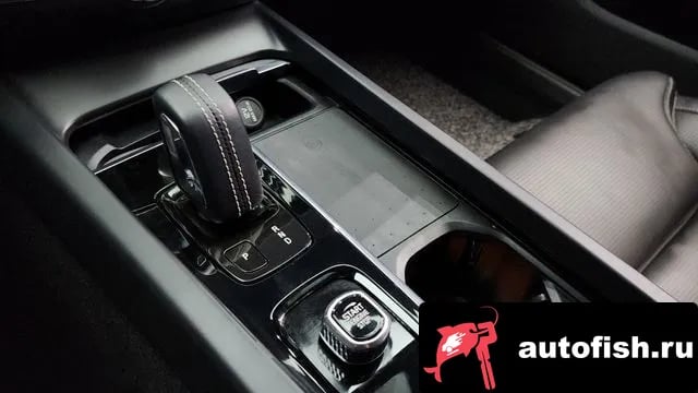 Volvo S60 S60 3rd generation 2022 года - похожие автомобили