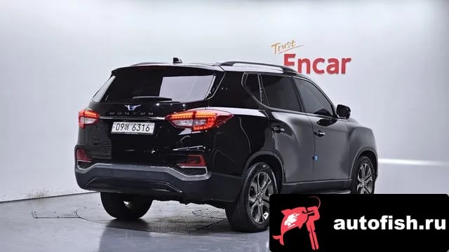 KG Mobility (Ssangyong) Rexton G4 Rexton 2017 года - вид 2