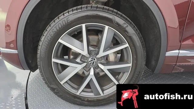 Volkswagen Touareg Tuareg 3rd generation 2023 года - вид 5