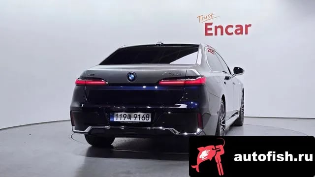 BMW 7-Series 7 Series (G70) 2025 года - вид 4