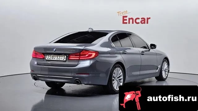 BMW 5-Series 5 Series (G30) 2019 года - вид 2