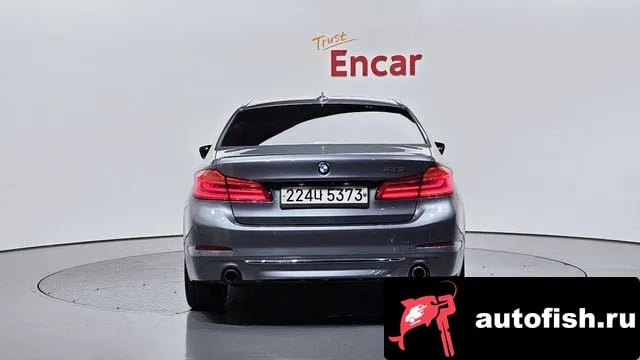BMW 5-Series 5 Series (G30) 2019 года - вид 4