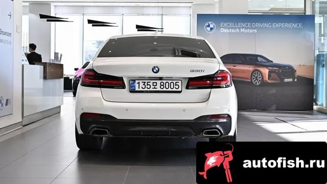 BMW 5-Series 5 Series (G30) 2021 года - вид 4