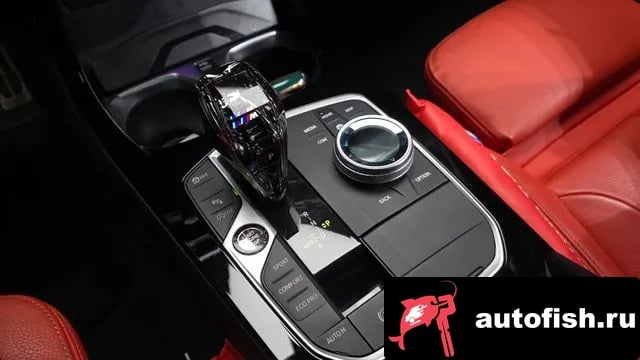 BMW 1-Series 1 Series (F40) 2022 года - похожие автомобили