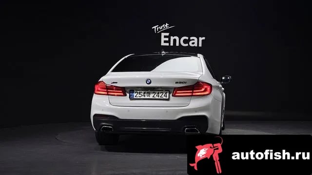 BMW 5-Series 5 Series (G30) 2019 года - вид 4