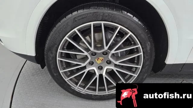 Porsche Cayenne Cayenne (PO536) 2020 года - вид 5