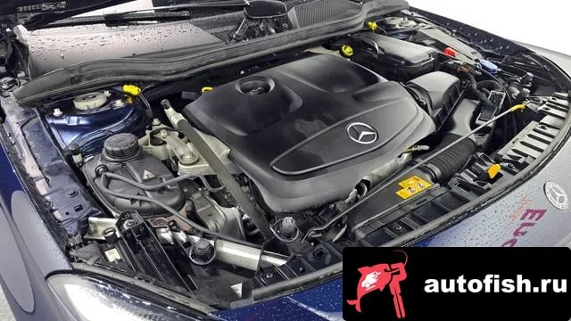 Mercedes-Benz GLA-Class GLA-Class X156 2018 года - вид 6