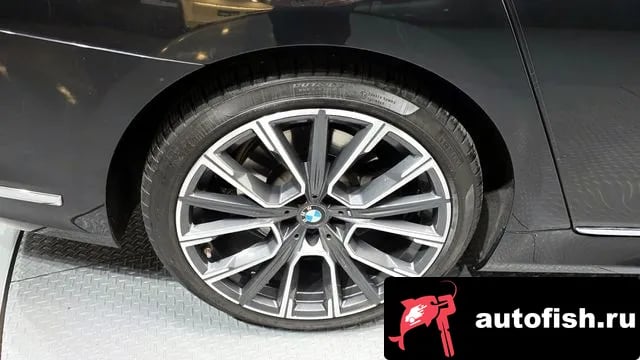 BMW 7-Series 7 Series (G11) 2020 года - вид 5