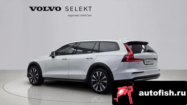 Volvo V60 V60 Cross-country 2nd Generation 2022 года - вид 4