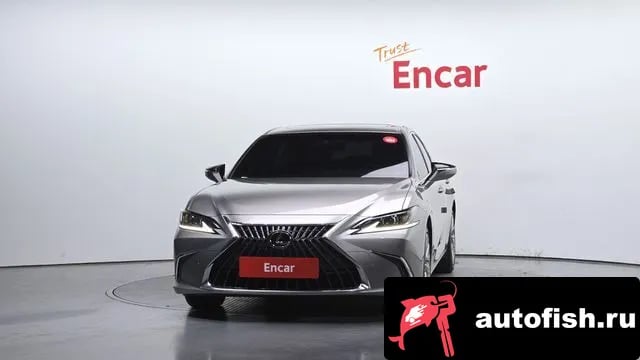 Lexus ES ES300h 7th generation 2023 года - вид 3