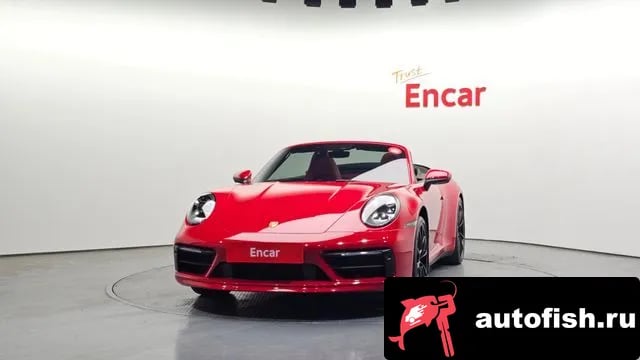 Porsche 911 911 (992) 2021 года - вид 3